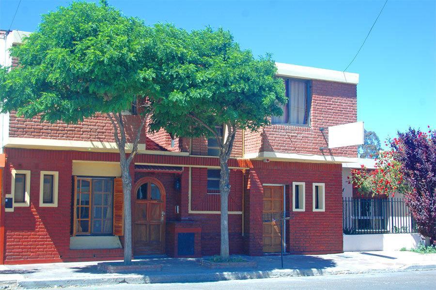 Hostel El Agora เตรเลว ภายนอก รูปภาพ